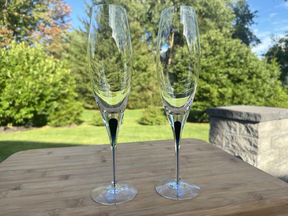 ORREFORS Intermezzo Blue FLUTED Crystal CHAMPAGNE GLASS 9-3/4” ~Set Of 2
